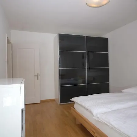 Big 1br In The Center - Mill 55 Apartment