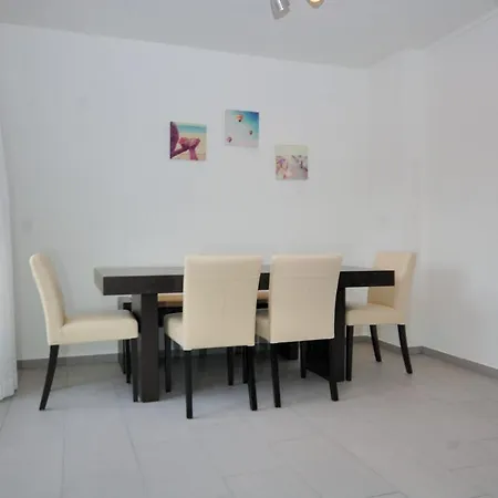 Big 1br In The Center - Mill 55 Apartment *